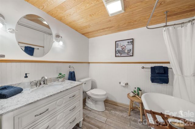 37 Cherokee Trail, Fletcher, NC 28732