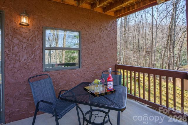37 Cherokee Trail, Fletcher, NC 28732