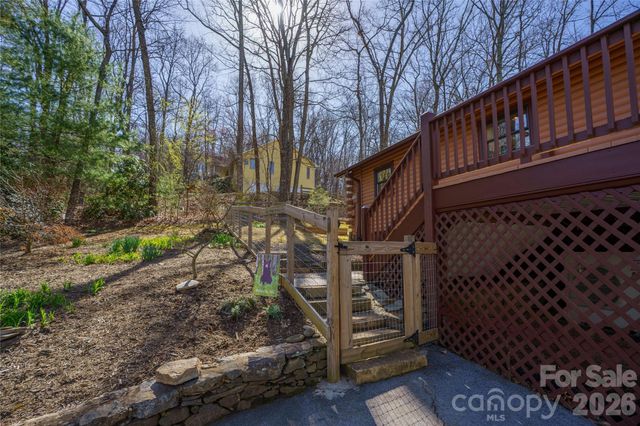 37 Cherokee Trail, Fletcher, NC 28732