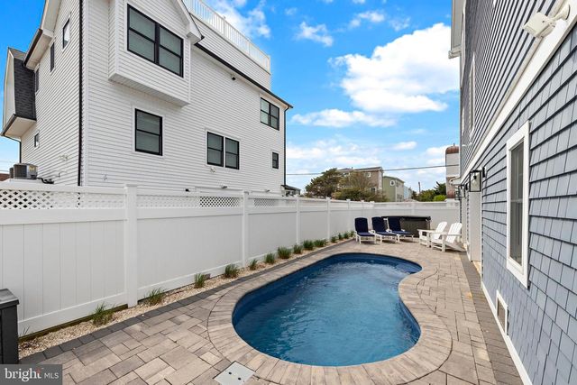 13600 LONG BEACH BLVD, Long Beach Township, NJ 08008