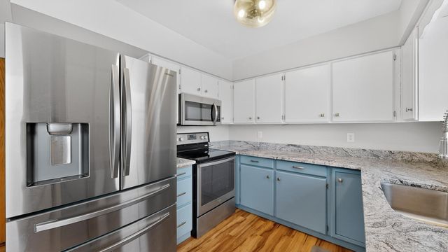 320 1st Street NW, Byron, MN 55920