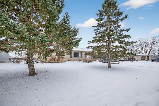 320 1st Street NW, Byron, MN 55920