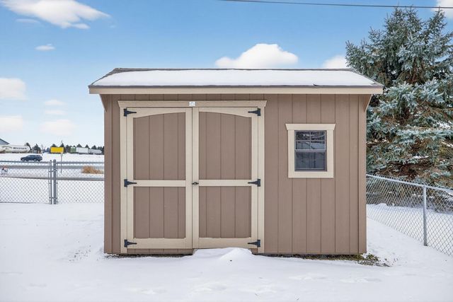 320 1st Street NW, Byron, MN 55920