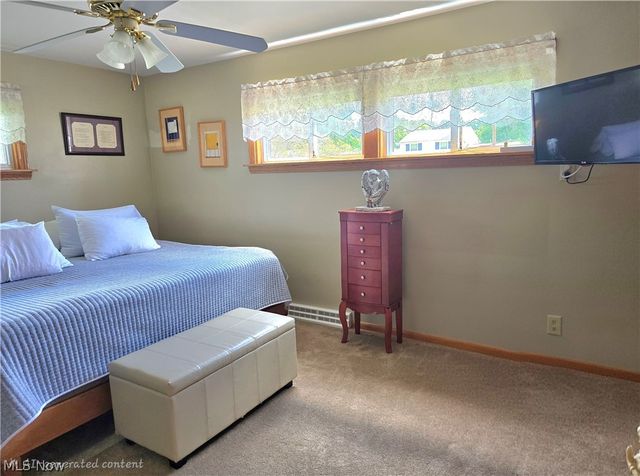 4320 Wedgewood Drive, Austintown, OH 44511
