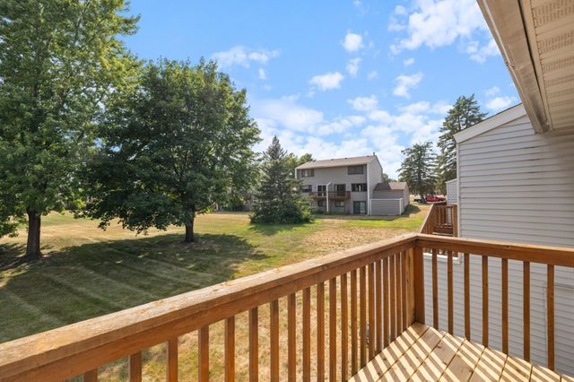 8855 Ironwood Avenue S, Cottage Grove, MN 55016