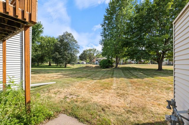 8855 Ironwood Avenue S, Cottage Grove, MN 55016