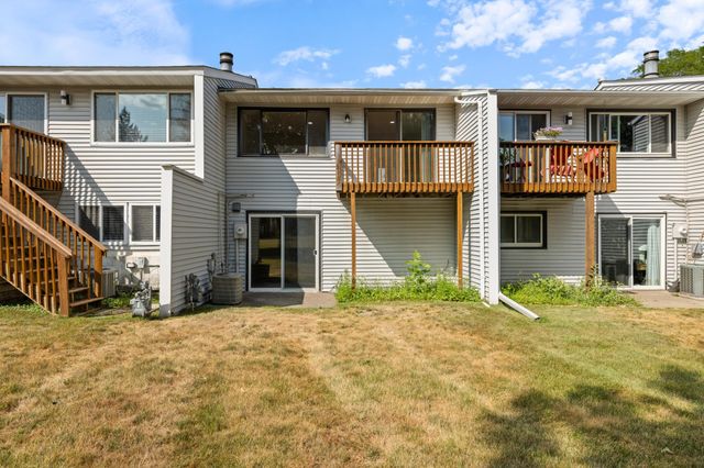 8855 Ironwood Avenue S, Cottage Grove, MN 55016