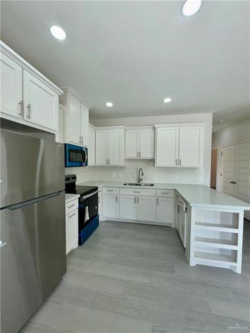 1001 Hidden Hills Street, Mission, TX 78572