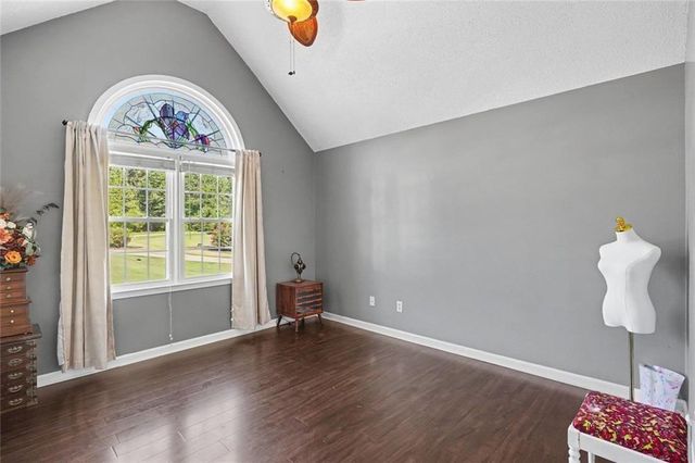 285 Creekside Way, Mcdonough, GA 30252