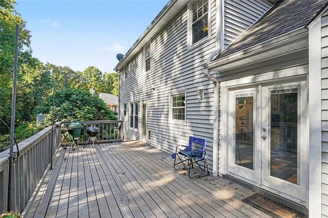 285 Creekside Way, Mcdonough, GA 30252