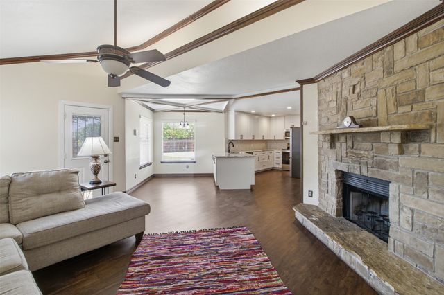 7029 Brookdale Drive, Watauga, TX 76148