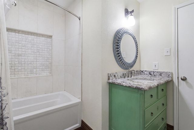 7029 Brookdale Drive, Watauga, TX 76148