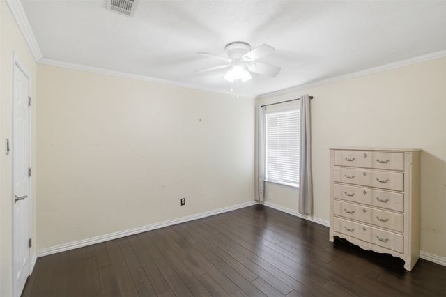 7029 Brookdale Drive, Watauga, TX 76148