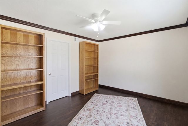 7029 Brookdale Drive, Watauga, TX 76148