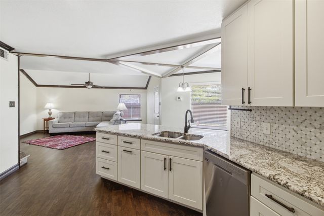 7029 Brookdale Drive, Watauga, TX 76148