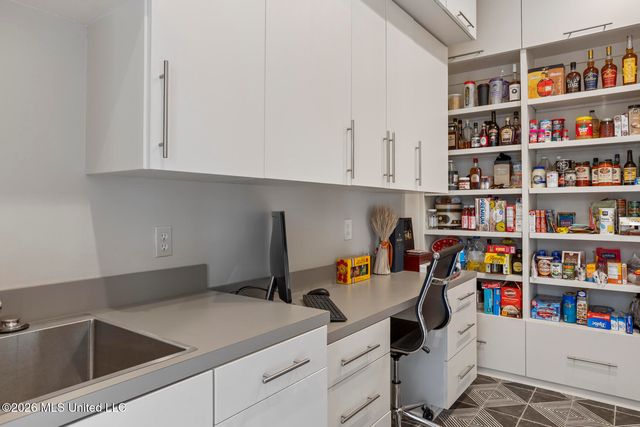 216 Eastpark Street, Ridgeland, MS 39157