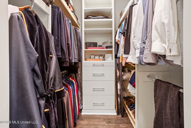 216 Eastpark Street, Ridgeland, MS 39157