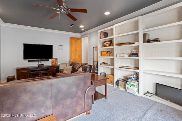 216 Eastpark Street, Ridgeland, MS 39157