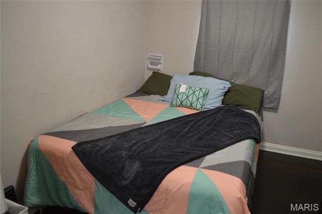 3520 Wismer Road, Breckenridge Hills, MO 63074