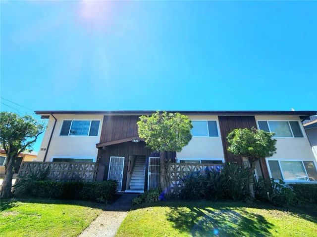 4804 Del Amo Boulevard, Torrance, CA 90503