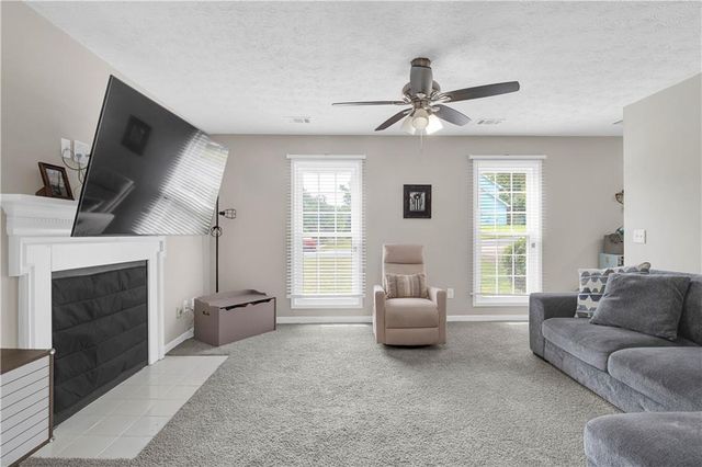 3547 Chinaberry Lane, Snellville, GA 30039