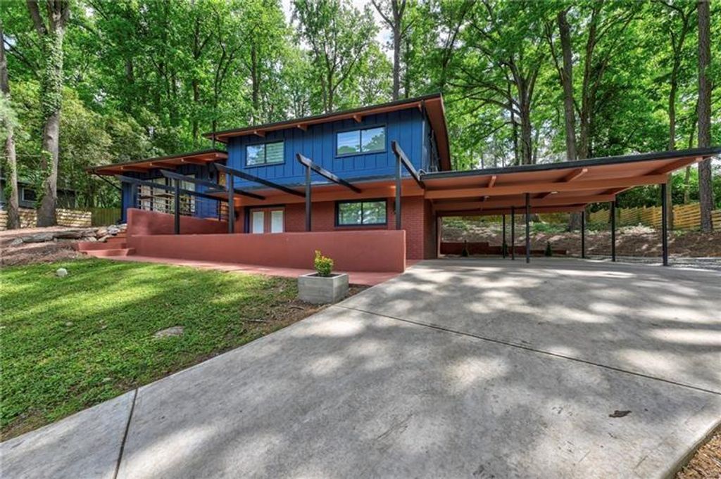 3348 Lynnray Drive, Atlanta, GA 30340