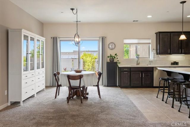 1280 Templeton Hills, Templeton, CA 93465