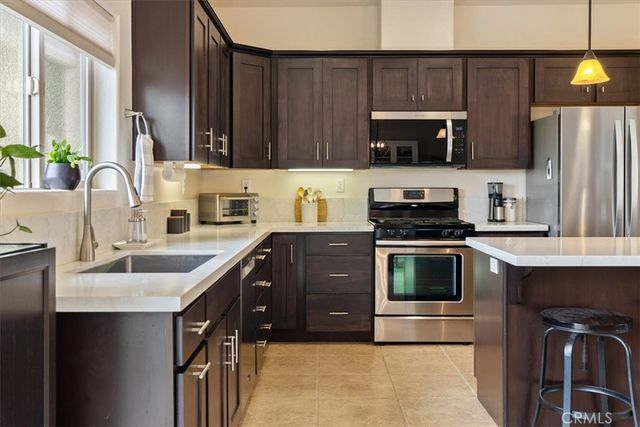 1280 Templeton Hills, Templeton, CA 93465