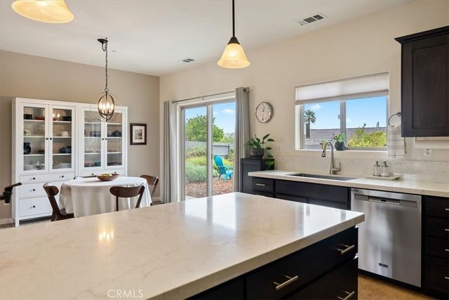 1280 Templeton Hills, Templeton, CA 93465