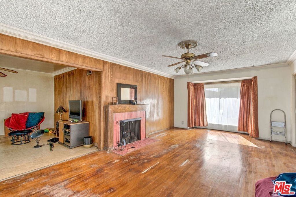 3436 S Dunsmuir Avenue, Los Angeles, CA 90016 — photo 5