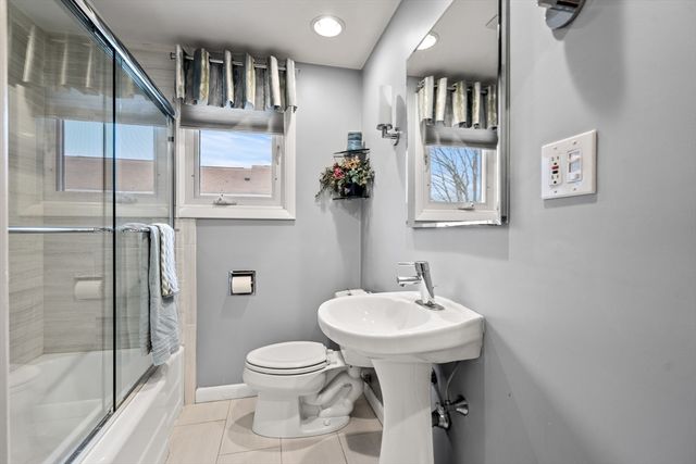 8 Summit View Dr., Swampscott, MA 01907