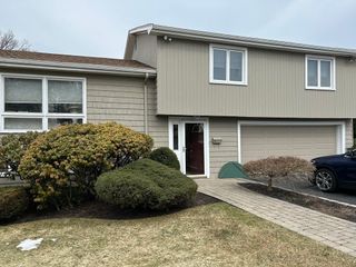 8 Summit View Dr., Swampscott, MA 01907