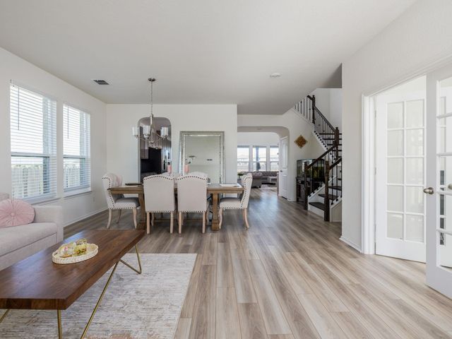 3814 Riardo DR, Round Rock, TX 78665