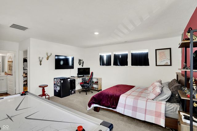 11436 Lottie Circle, Noblesville, IN 46060