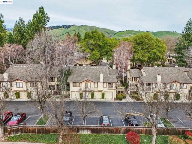 38764 Huntington Cir, Fremont, CA 94536
