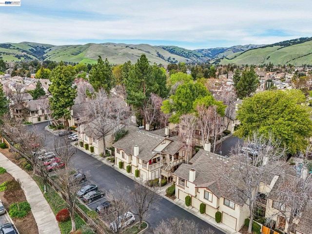 38764 Huntington Cir, Fremont, CA 94536