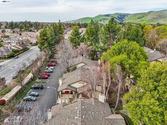 38764 Huntington Cir, Fremont, CA 94536