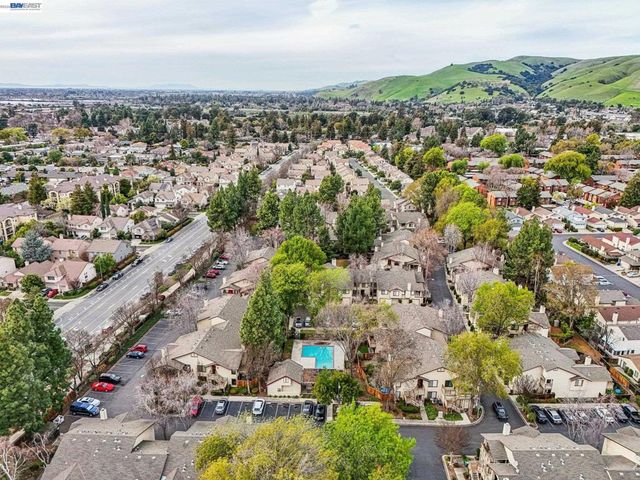 38764 Huntington Cir, Fremont, CA 94536