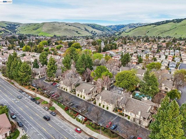 38764 Huntington Cir, Fremont, CA 94536