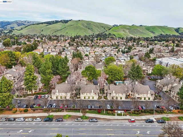 38764 Huntington Cir, Fremont, CA 94536