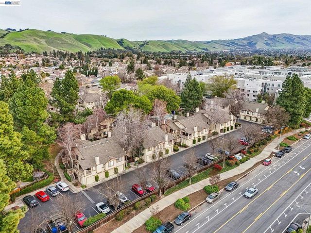 38764 Huntington Cir, Fremont, CA 94536