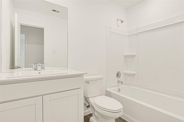 9318 Speckled Trout Drive, Baytown, TX 77521