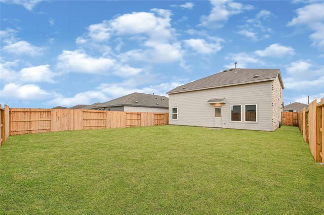 9318 Speckled Trout Drive, Baytown, TX 77521