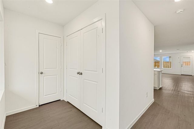 9318 Speckled Trout Drive, Baytown, TX 77521