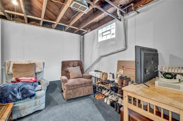 1645 Goodyear Boulevard, Akron, OH 44305