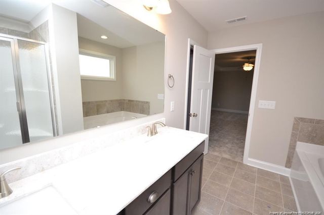 5219 Riva Ridge Lane, Hope Mills, NC 28348