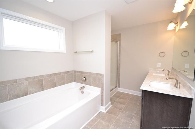 5219 Riva Ridge Lane, Hope Mills, NC 28348