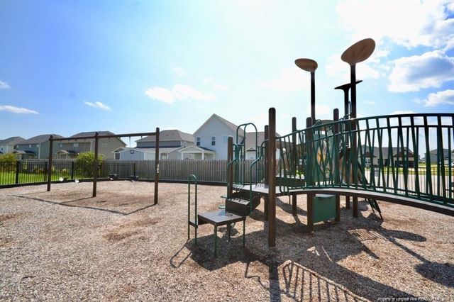 5219 Riva Ridge Lane, Hope Mills, NC 28348