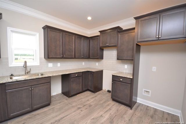 5219 Riva Ridge Lane, Hope Mills, NC 28348