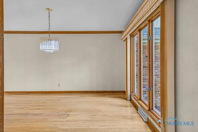 6045 Miakonda Trail, Sylvania, OH 43560